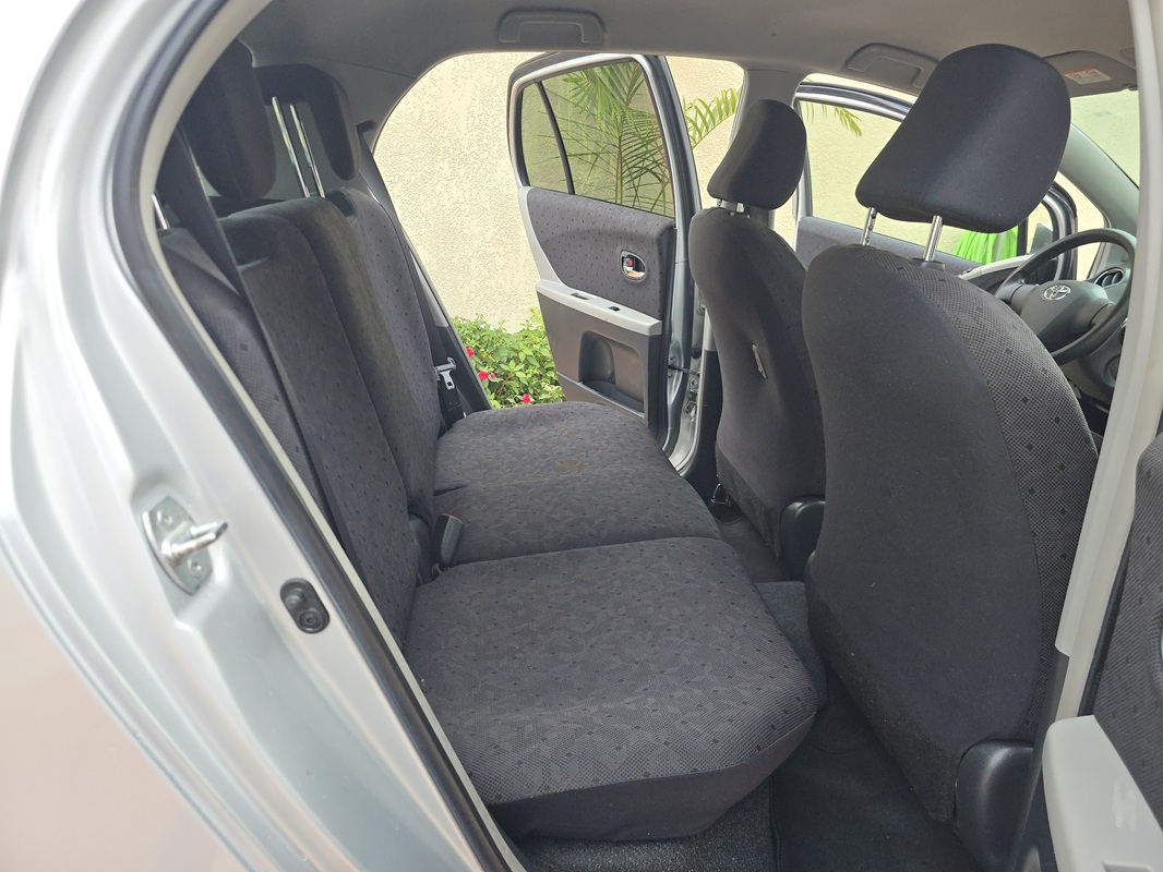 Acheter 4WD 2009 Toyota Yaris Automatique ,Yaoundé ,Cameroun