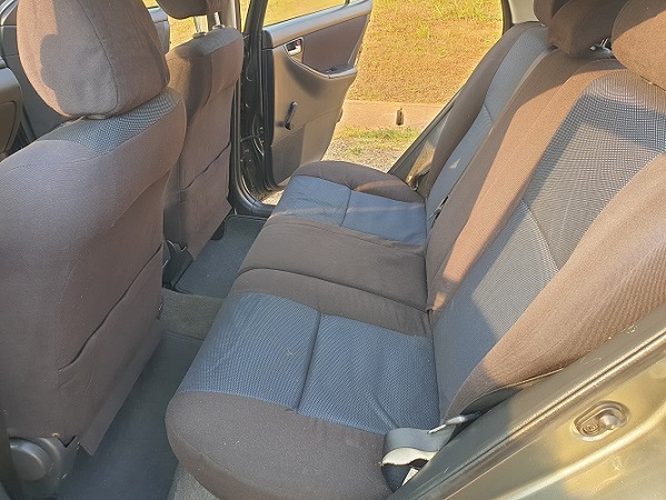 2007 Sport Toyota Corolla 115 à vendre à Yaoundé Cameroun