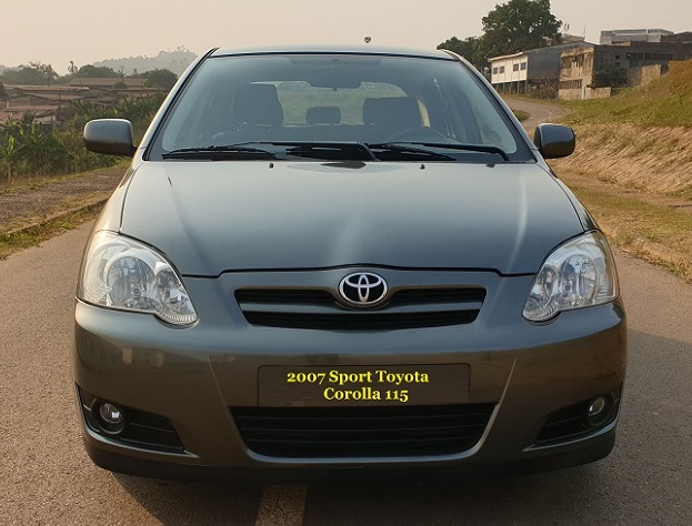 2007 Sport Toyota Corolla 115 à vendre à Yaoundé Cameroun