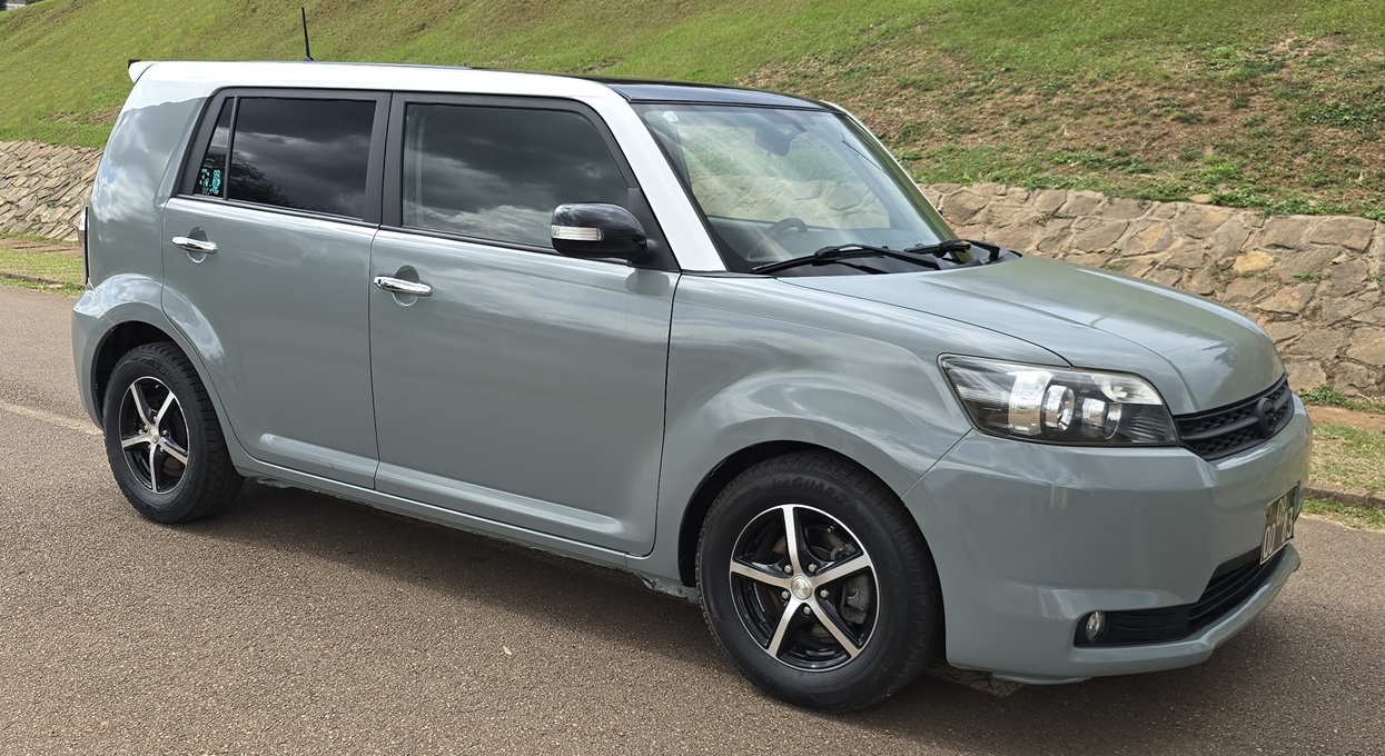 4WD 2013 Toyota Corolla Rumion Automatique