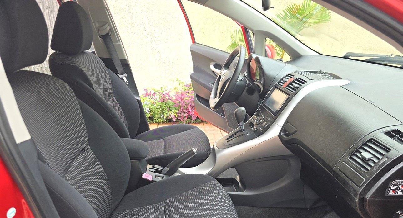Acheter 4WD 2011 Toyota Auris Automatique ,Yaoundé ,Cameroun
