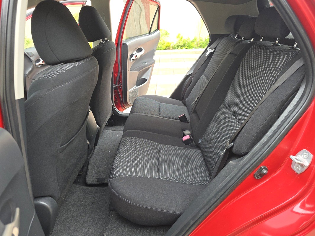 Acheter 4WD 2011 Toyota Auris Automatique ,Yaoundé ,Cameroun