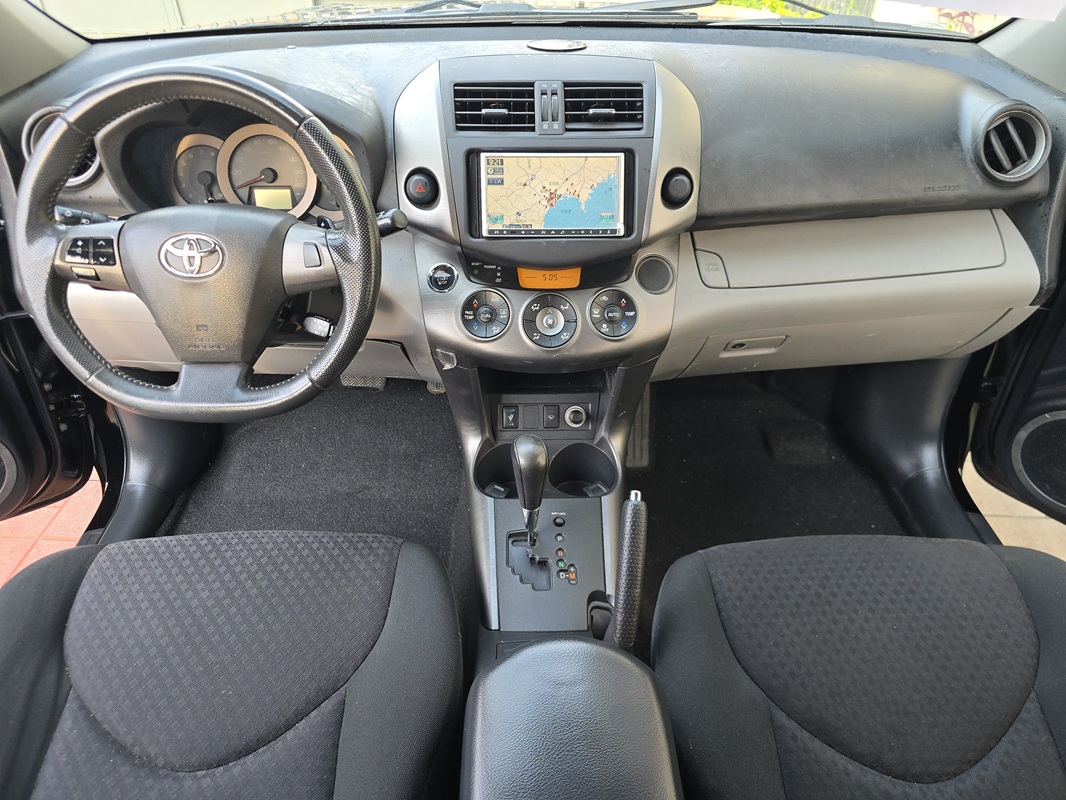 Acheter 4WD 2011 Toyota VANGUARD Automatique ,Yaoundé ,Cameroun