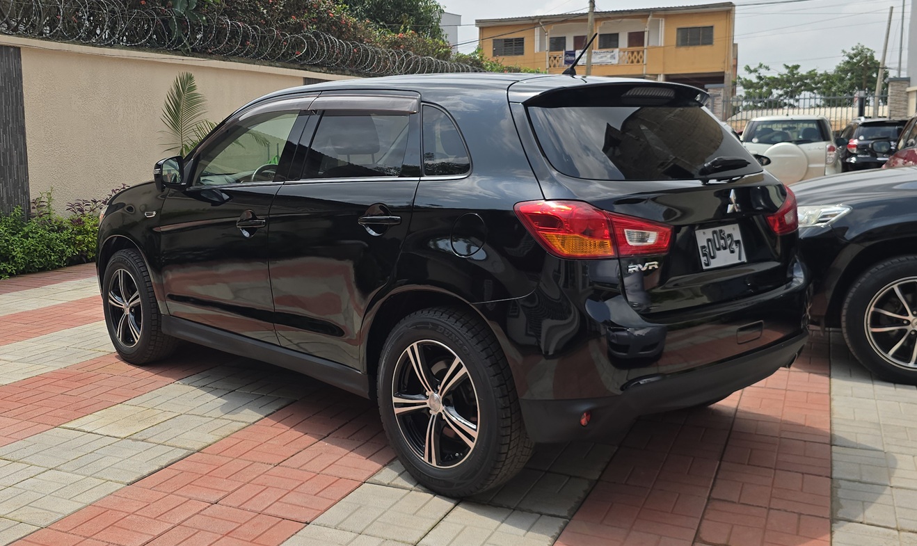 Acheter 4WD 2016 Mitsubishi RVR Automatique ,Yaoundé ,Cameroun