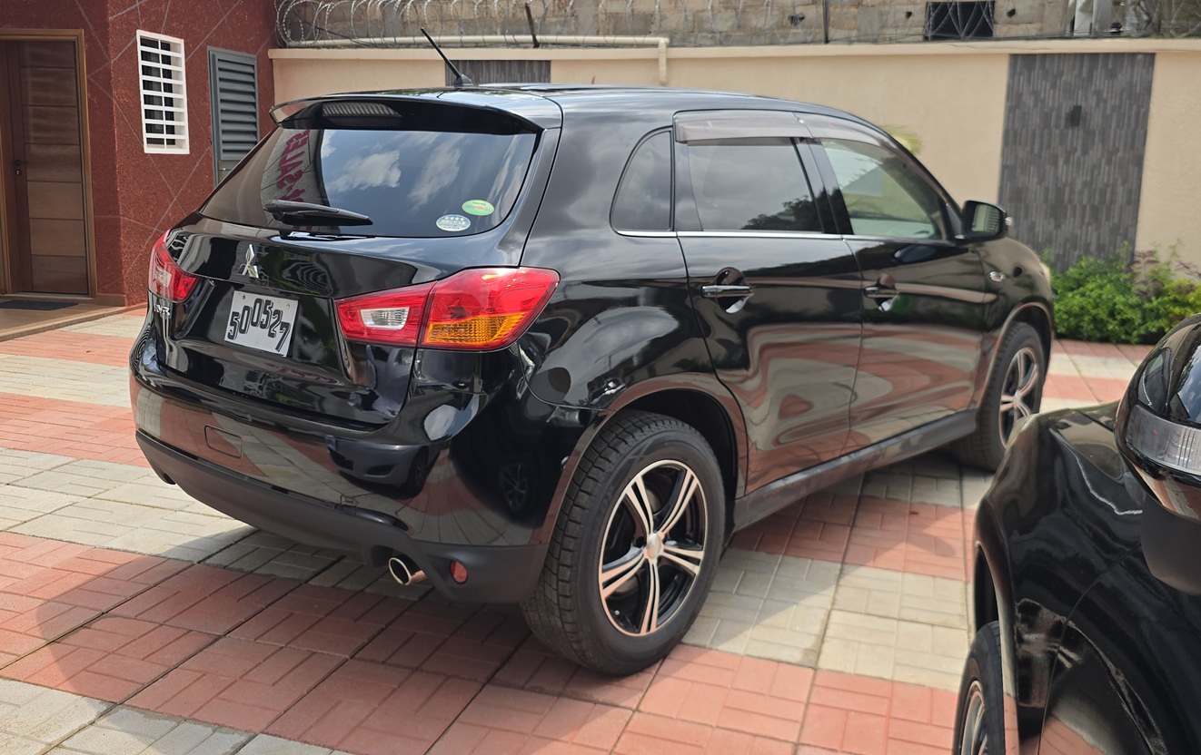 Acheter 4WD 2016 Mitsubishi RVR Automatique ,Yaoundé ,Cameroun