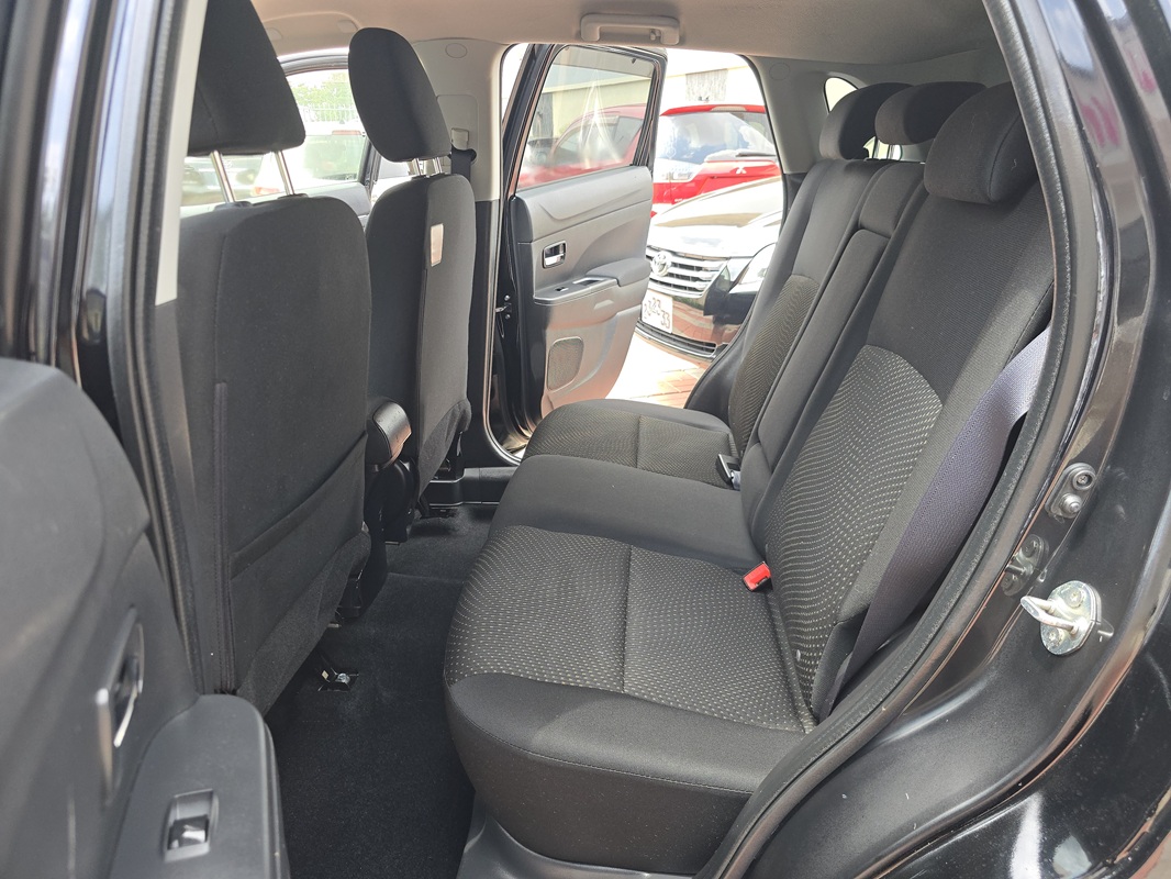 Acheter 4WD 2016 Mitsubishi RVR Automatique ,Yaoundé ,Cameroun