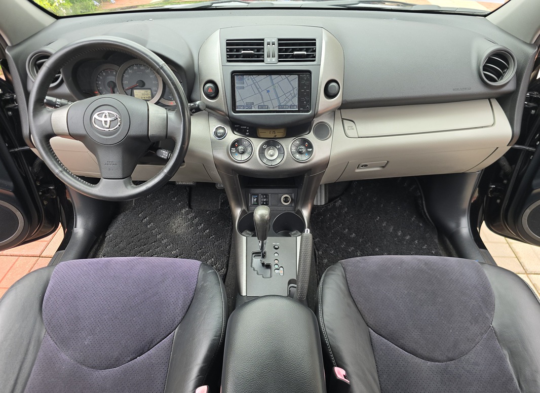 Acheter 4WD 2010 Toyota VANGUARD Automatique ,Yaoundé ,Cameroun