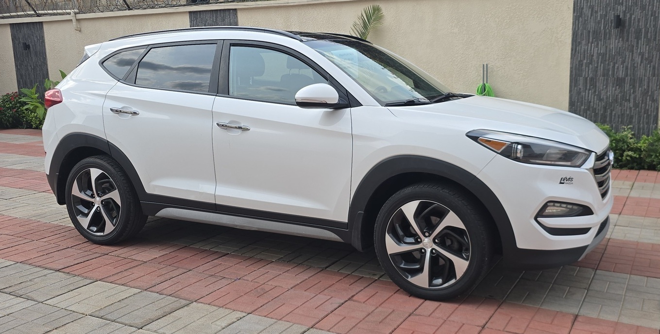 Acheter 4WD 2019 Hyundai Tucson Automatique ,Yaoundé ,Cameroun