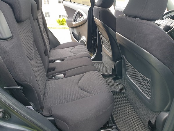 2009 Toyota RAV4 avec 4WD  à vendre à Yaoundé Cameroun
